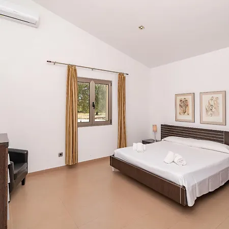 Malagarba D'enmig By Sealand Pollença