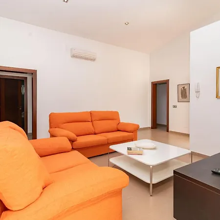 Malagarba D'enmig By Sealand Pollença