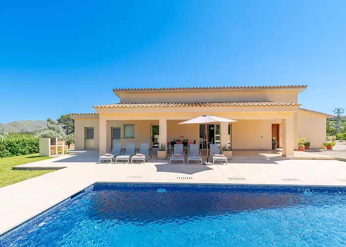 Villa Malagarba D'enmig By Sealand Pollenca